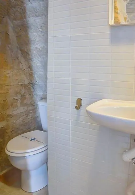Apartment Habitacion Privada E Independiente En Triana Seville Spain